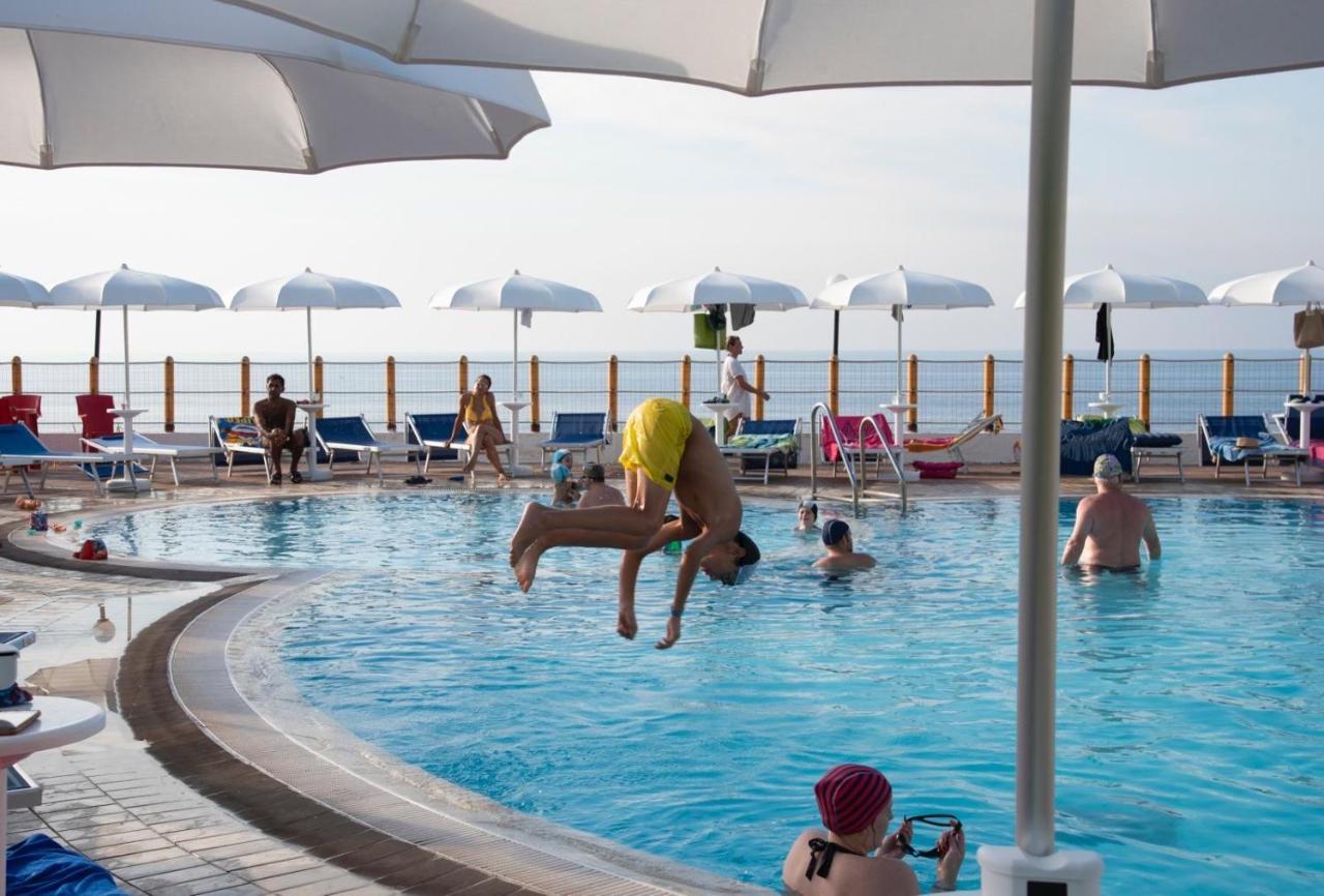 Il Poggio Di Tropea Hotel Parghelia Buitenkant foto