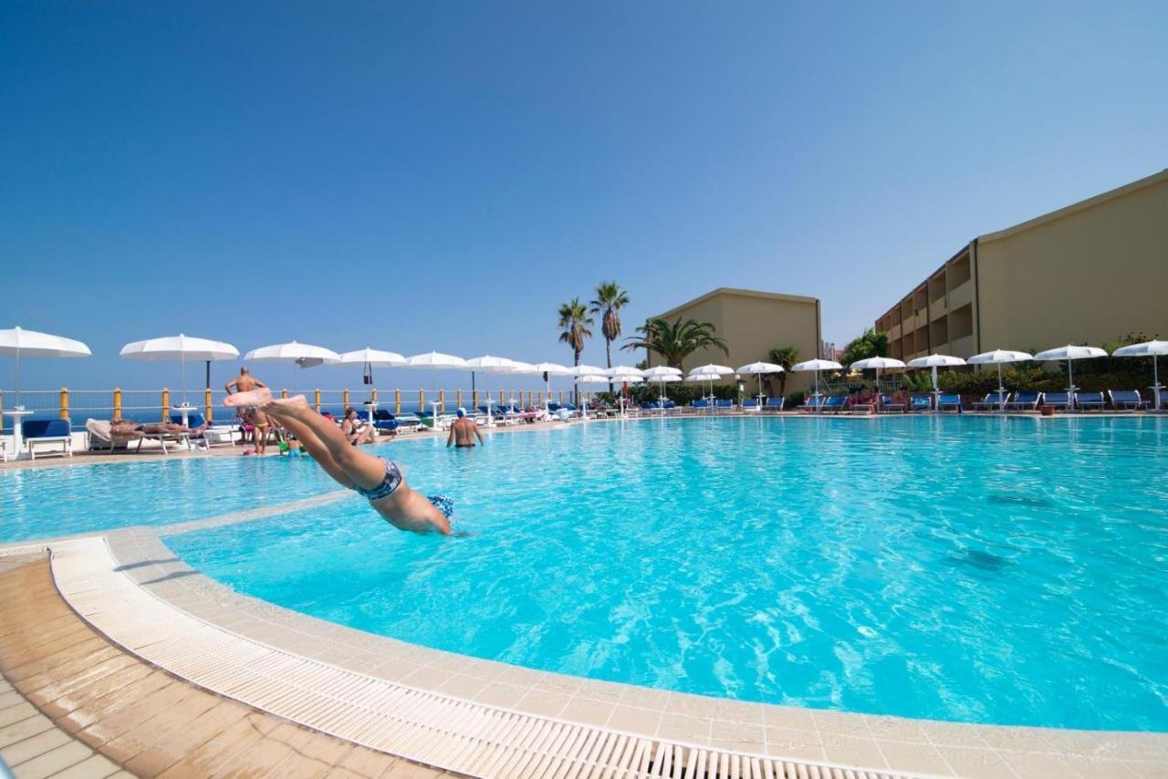 Il Poggio Di Tropea Hotel Parghelia Buitenkant foto