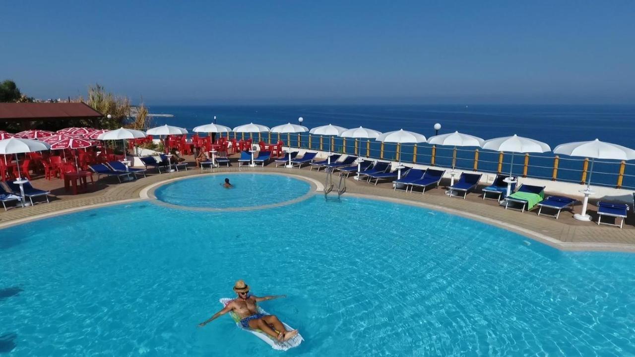 Il Poggio Di Tropea Hotel Parghelia Buitenkant foto